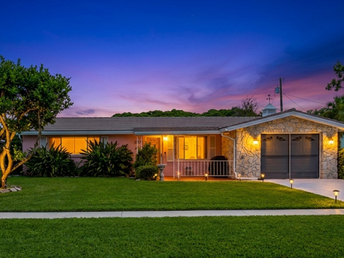 1248 Ermine Drive Holiday FL 34690 TB8523522 image26