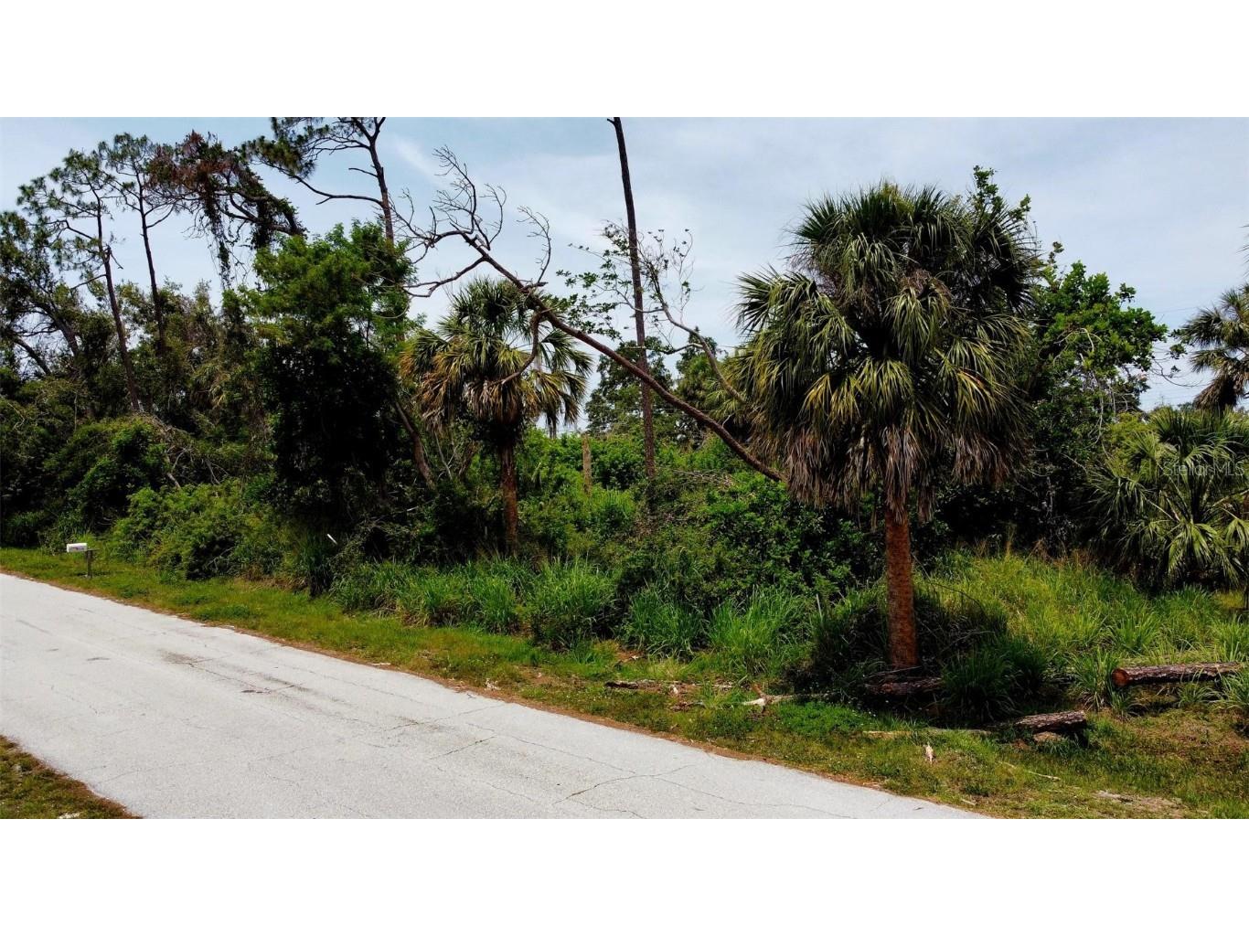 1248 Fleetwood Drive NW Port Charlotte FL 33948 C7475251 image1