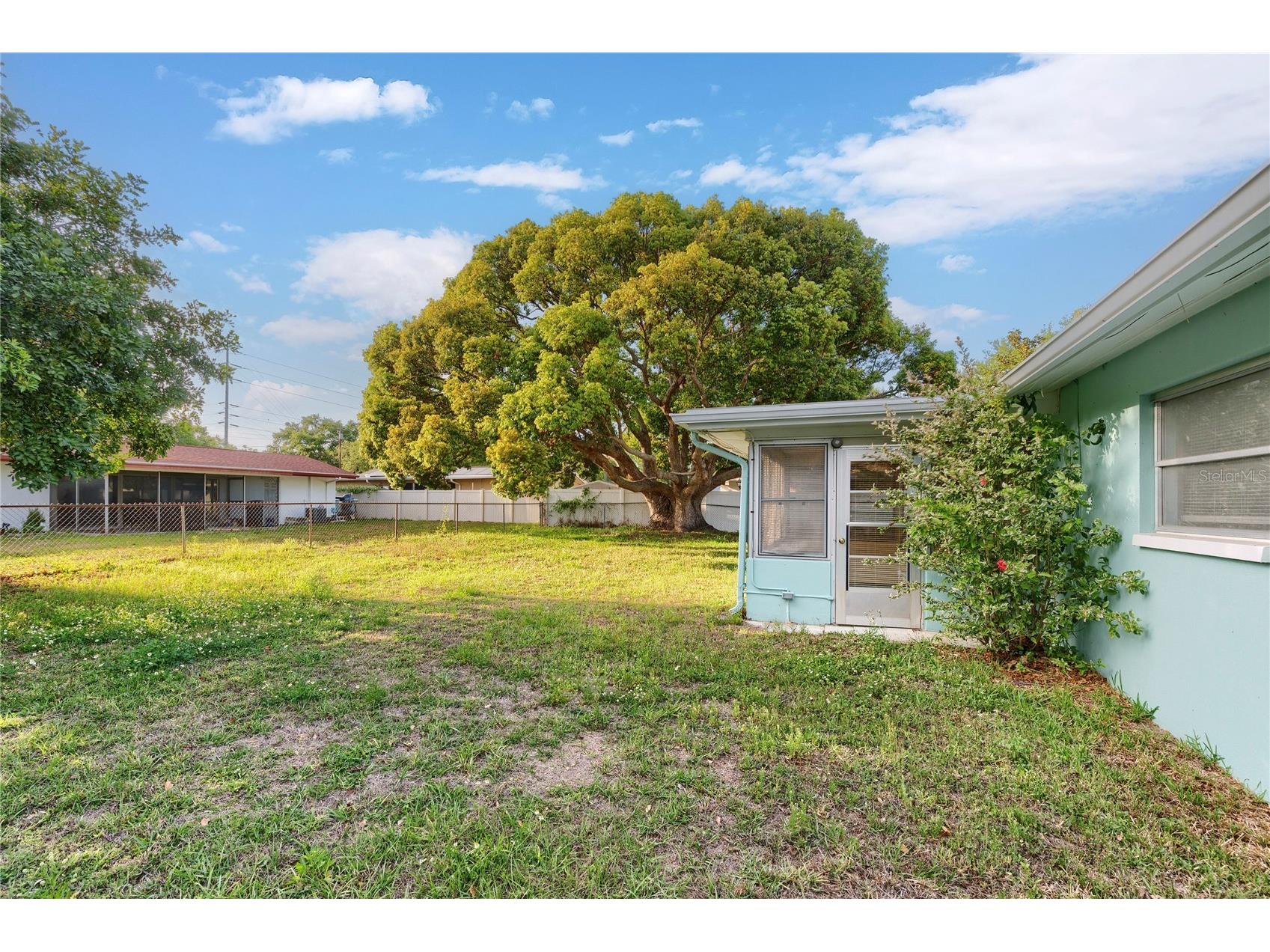 1248 Lazy Lake Road W Dunedin FL 34698 TB8493847 image17