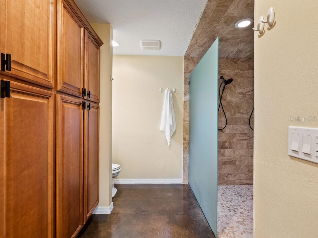 1248 Northport Drive Sarasota FL 34242 A4668459 image22