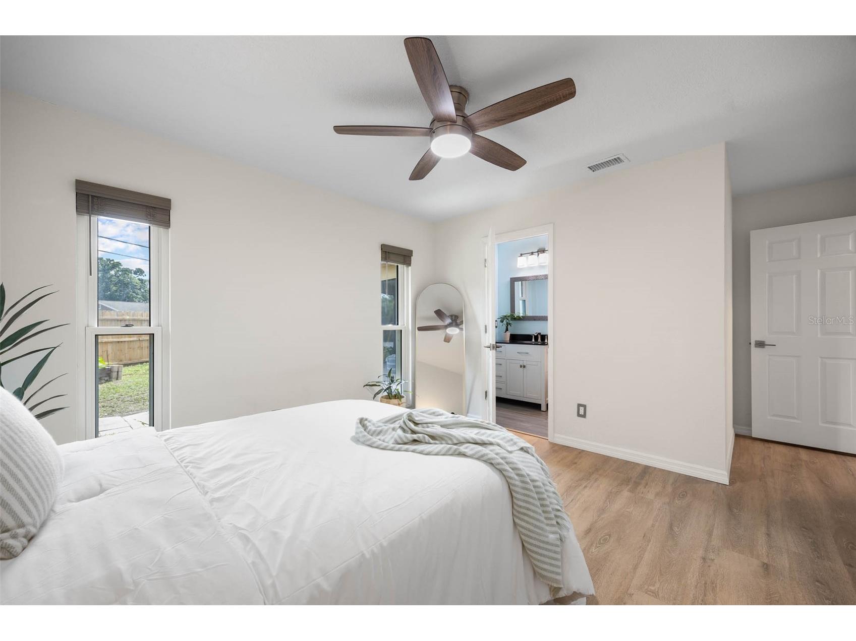 12481 Regency Avenue Seminole FL 33772 A4693228 image30