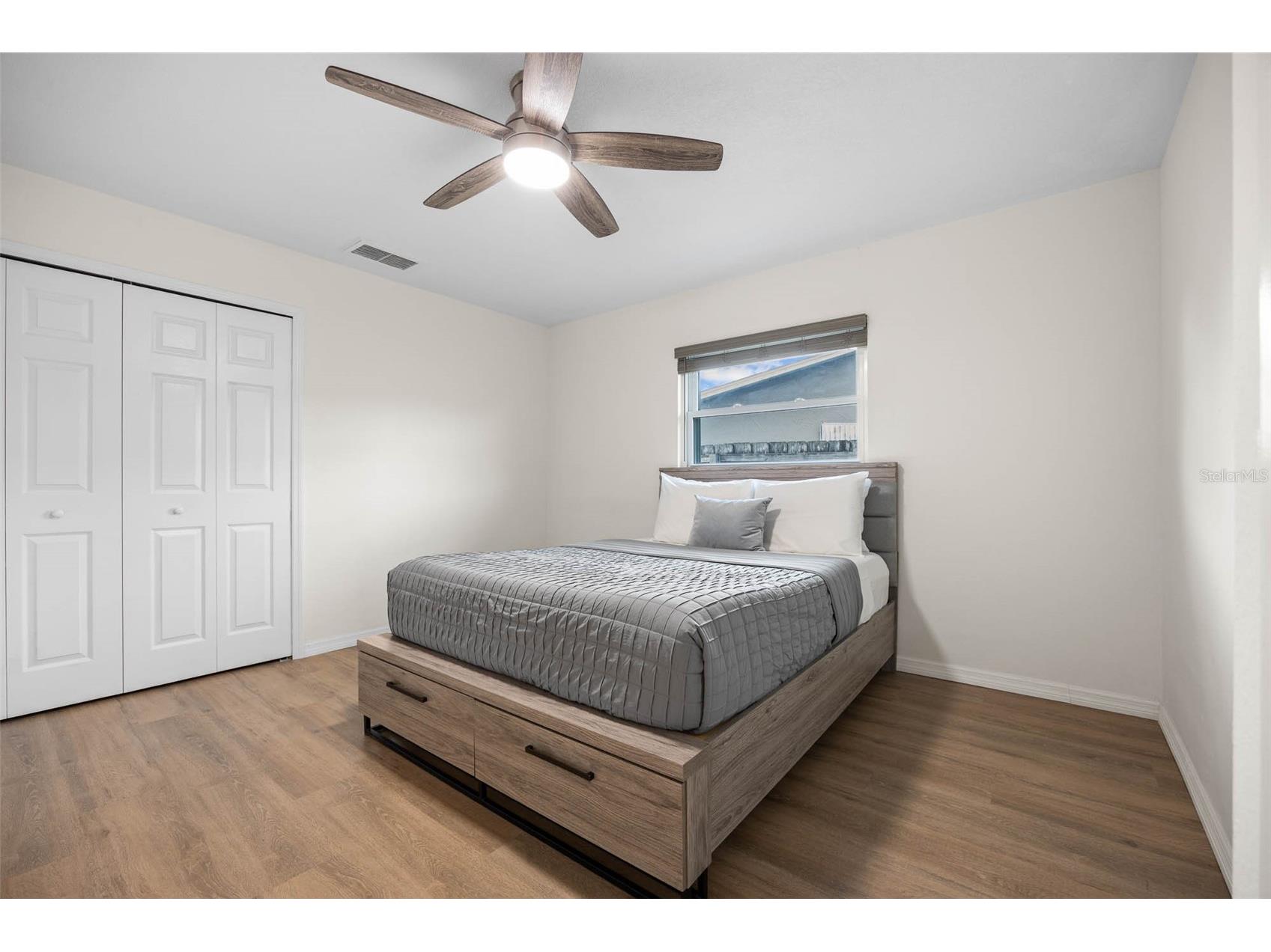 12481 Regency Avenue Seminole FL 33772 A4693228 image35