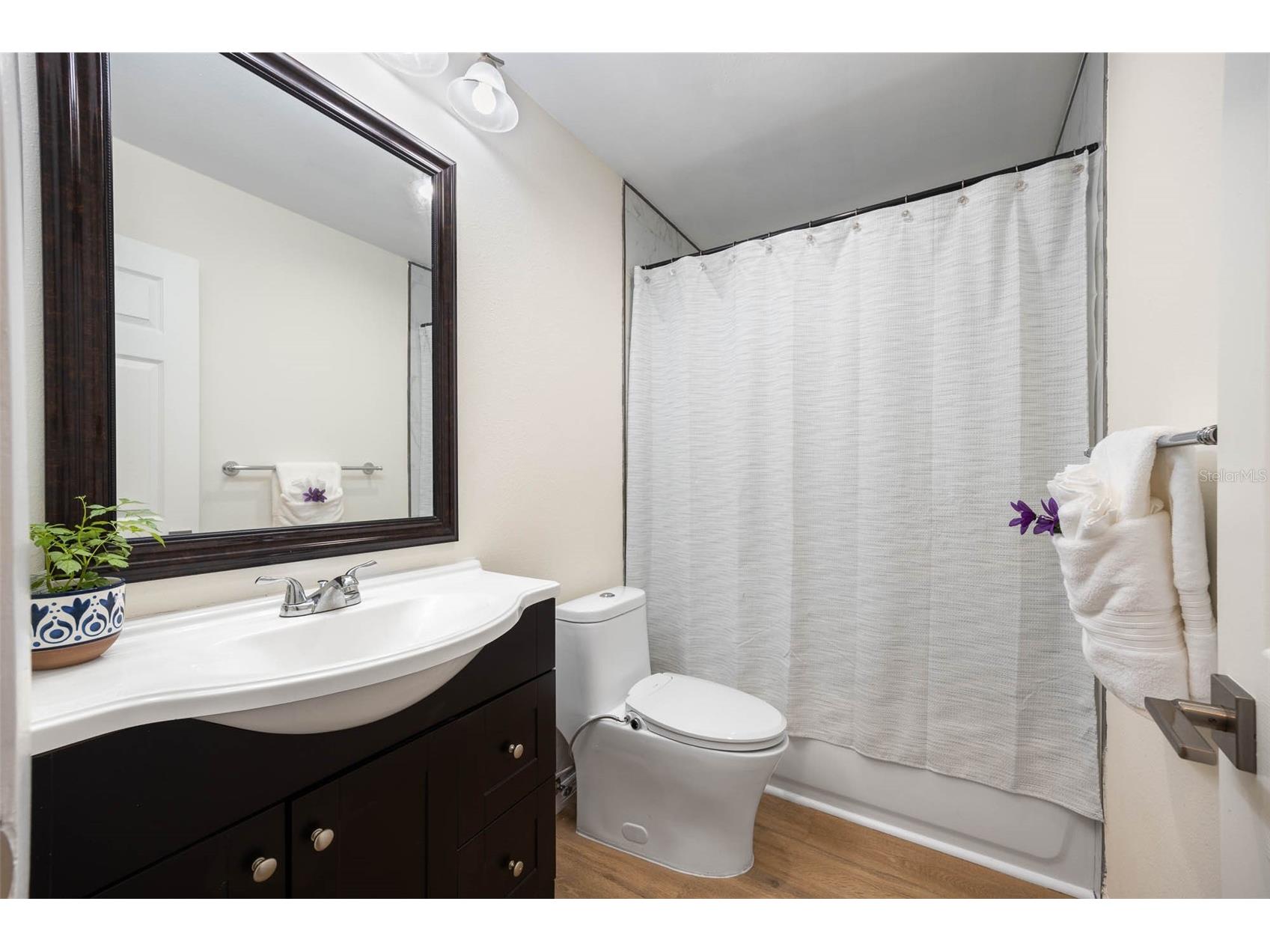 12481 Regency Avenue Seminole FL 33772 A4693228 image37