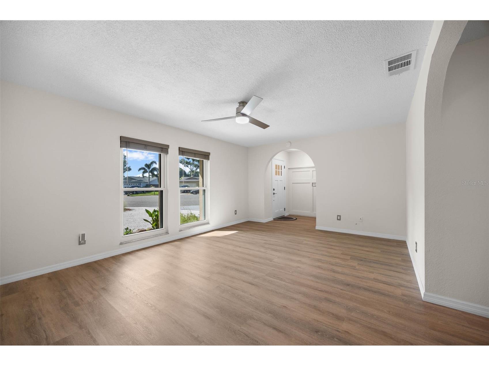 12481 Regency Avenue Seminole FL 33772 A4693228 image7