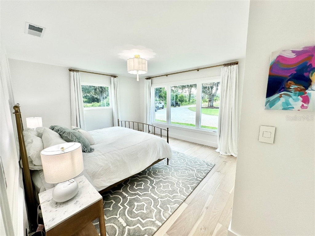 12481 SE 136th Terrace, Ocklawaha, FL, 32179 MLS OM679646 Edina Realty