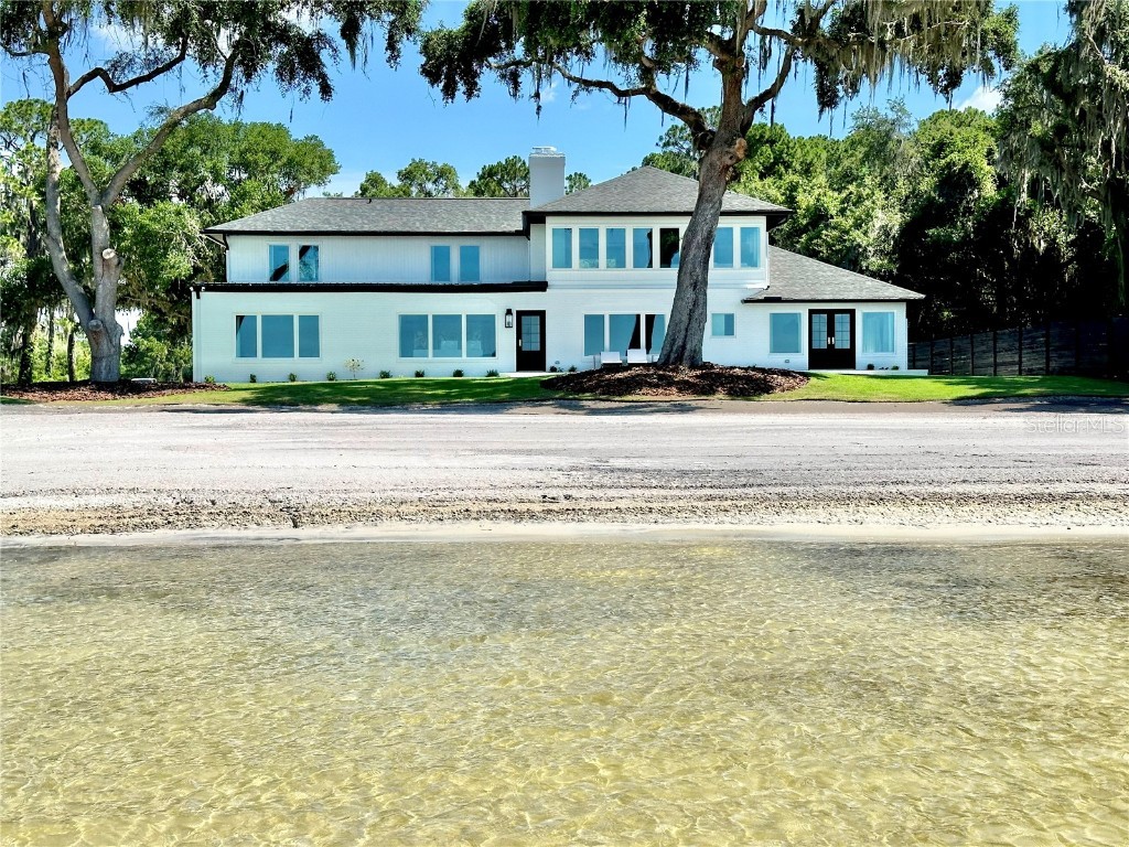 12481 SE 136th Terrace Ocklawaha FL 32179 - LAKE WEIR OM679646 image1