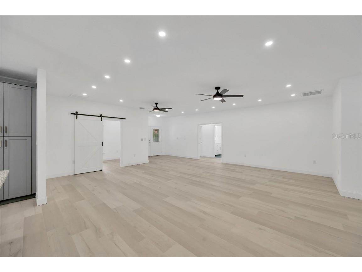 12484 Green Oak Lane Dade City FL 33525 TB8434695 image12