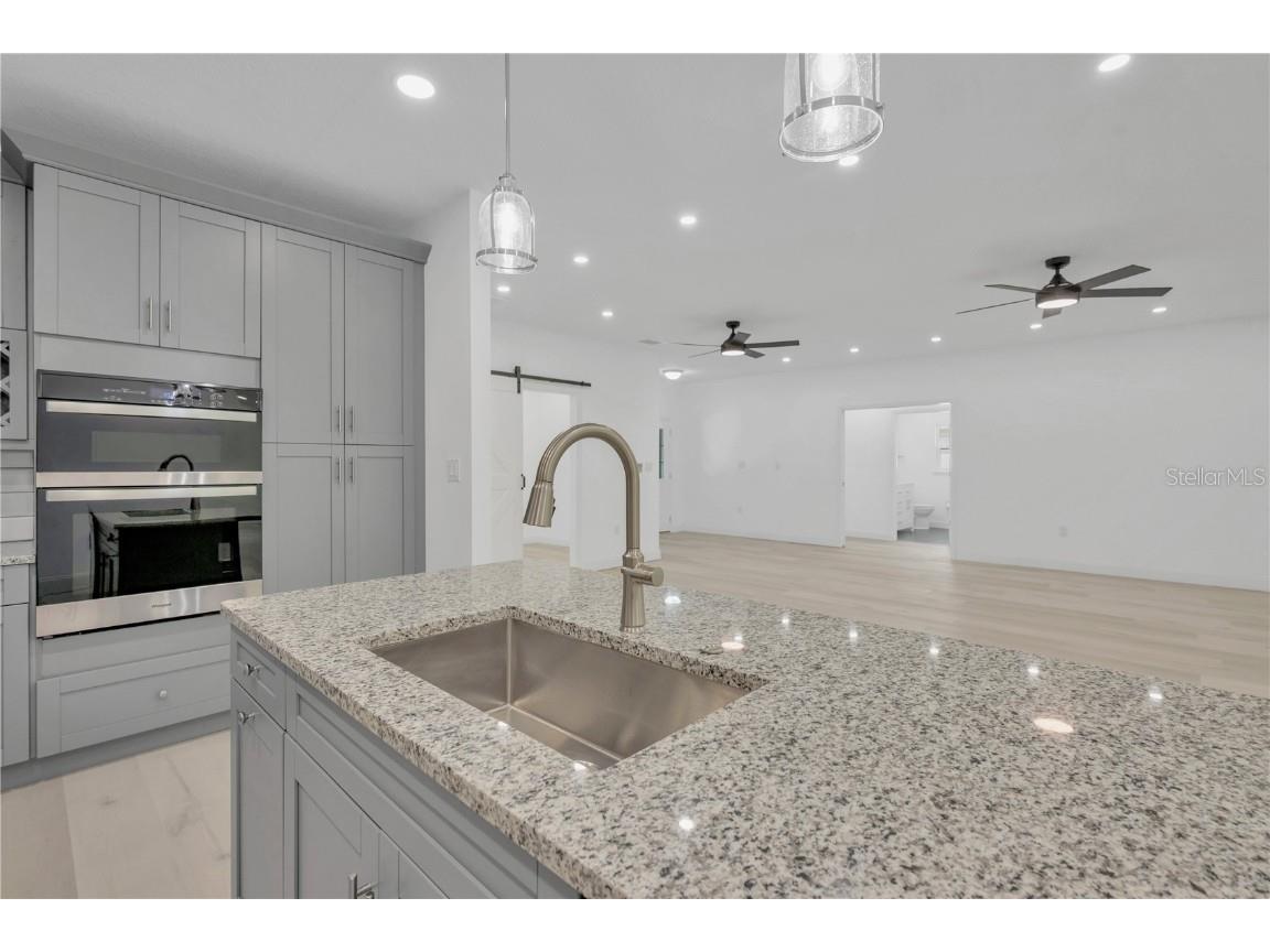 12484 Green Oak Lane Dade City FL 33525 TB8434695 image16