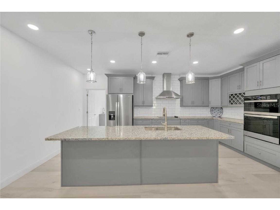 12484 Green Oak Lane Dade City FL 33525 TB8434695 image24