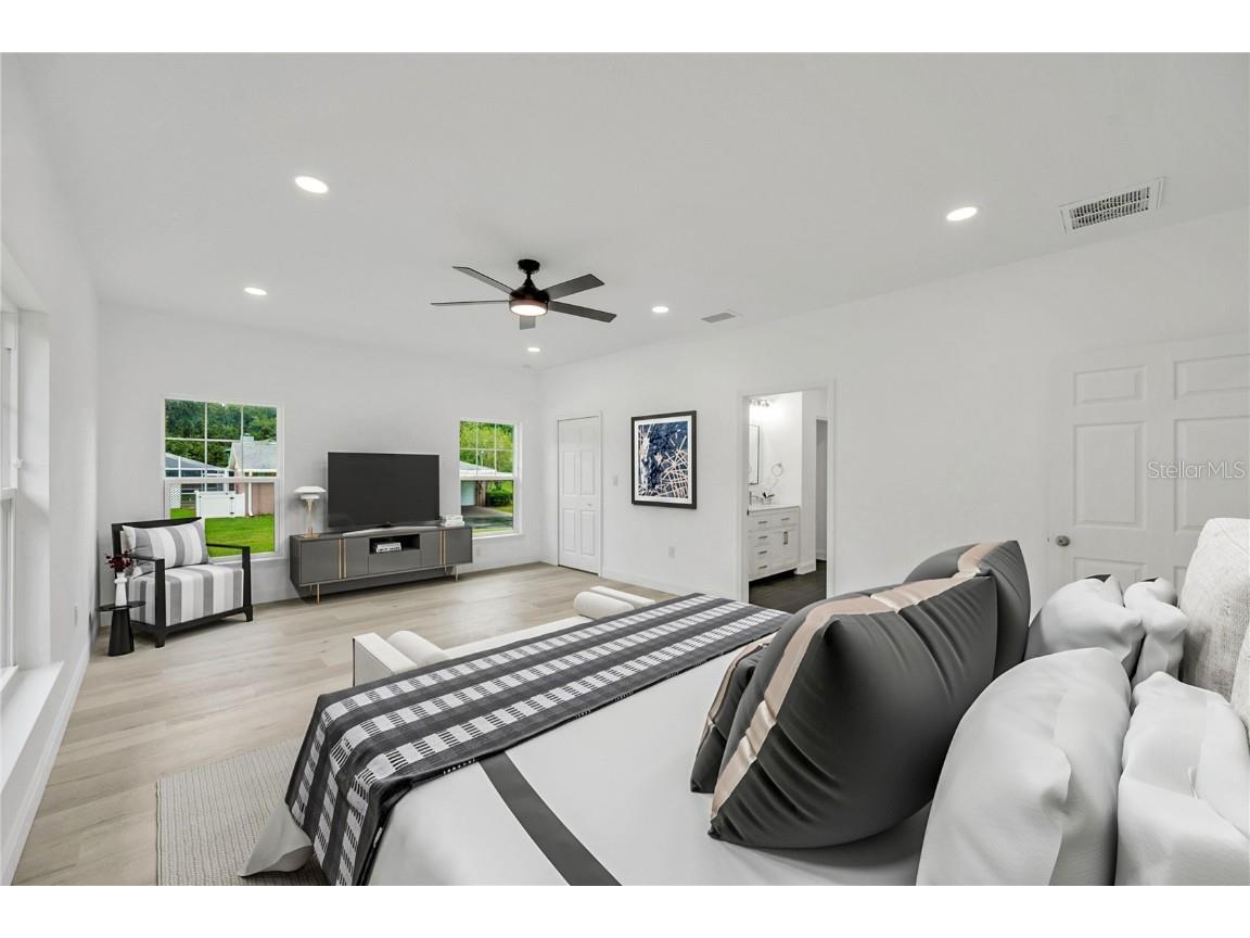 12484 Green Oak Lane Dade City FL 33525 TB8434695 image27