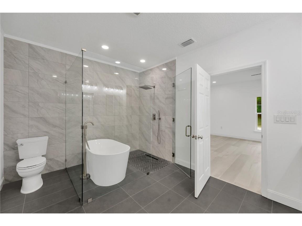 12484 Green Oak Lane Dade City FL 33525 TB8434695 image31