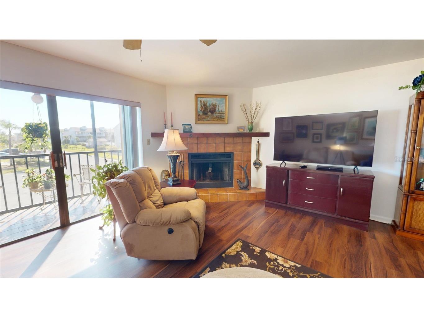 12485 2nd Street E #C103 Treasure Island FL 33706 TB8376497 image25