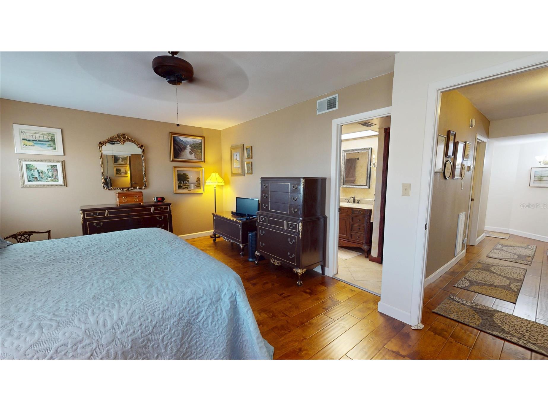 12485 2nd Street E #C103 Treasure Island FL 33706 TB8518295 image22
