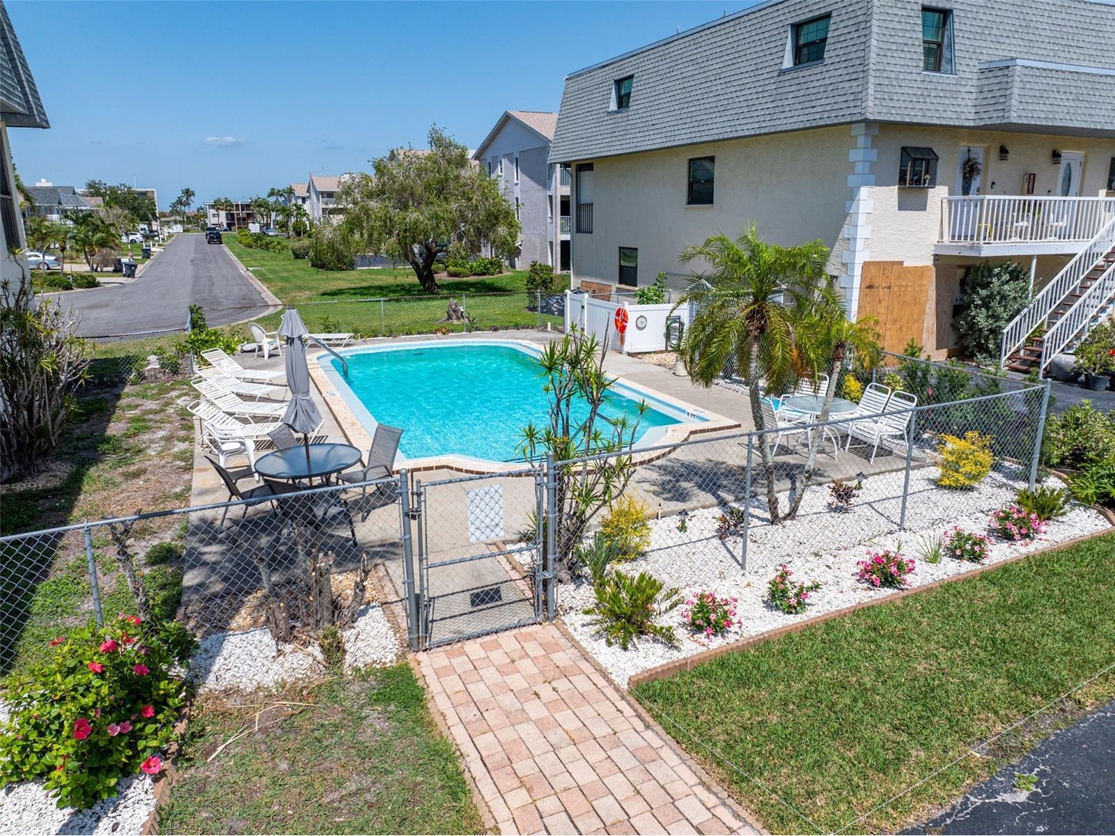 12485 2nd Street E #C103 Treasure Island FL 33706 TB8518295 image3