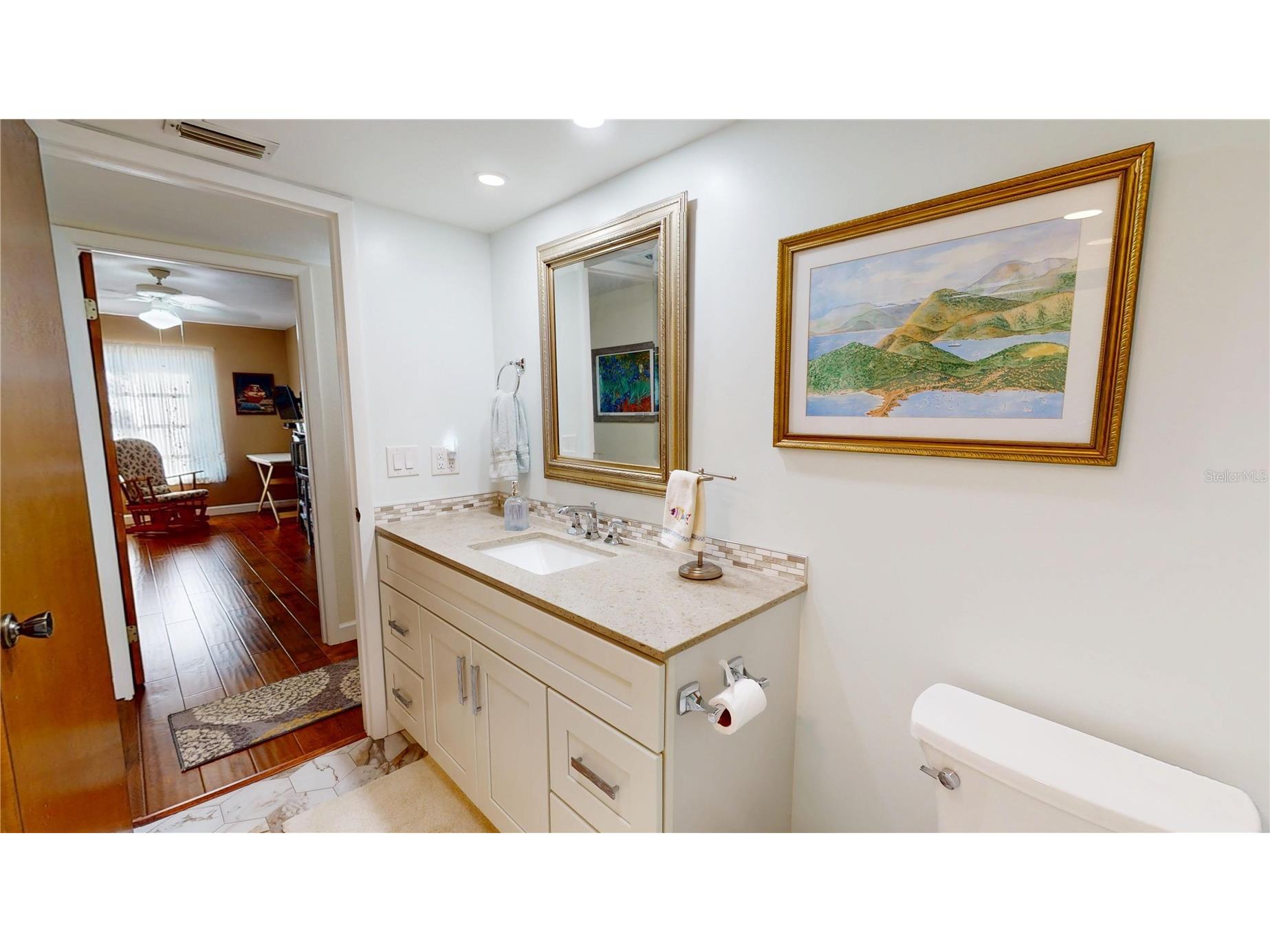 12485 2nd Street E #C103 Treasure Island FL 33706 TB8518295 image37