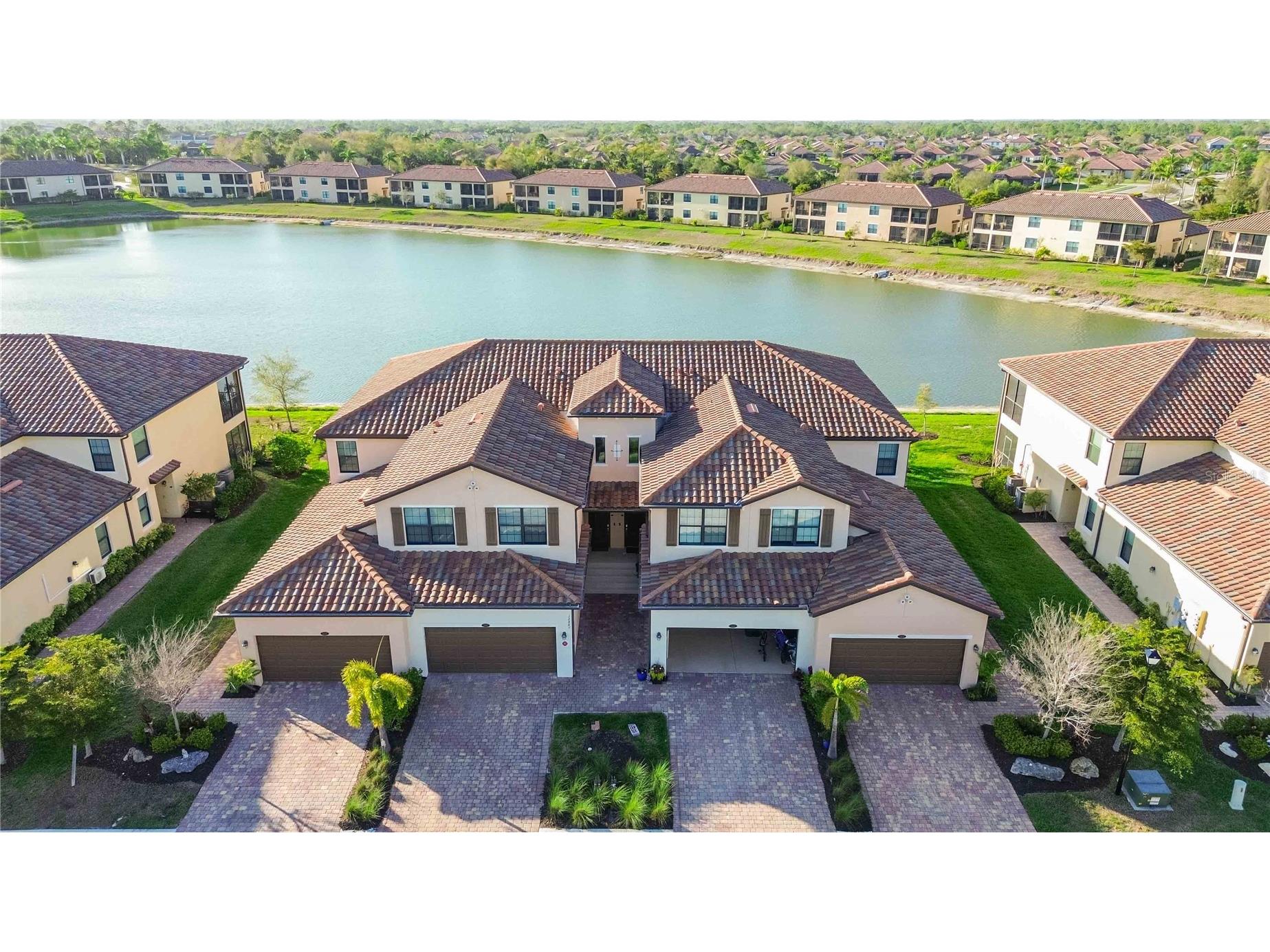 12485 Ghiberti Circle #201 Venice FL 34293 A4685723 image1
