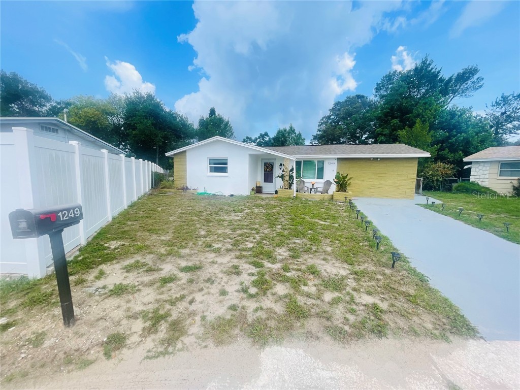 1249 Ash Court Holiday FL 34690 T3454522 image1