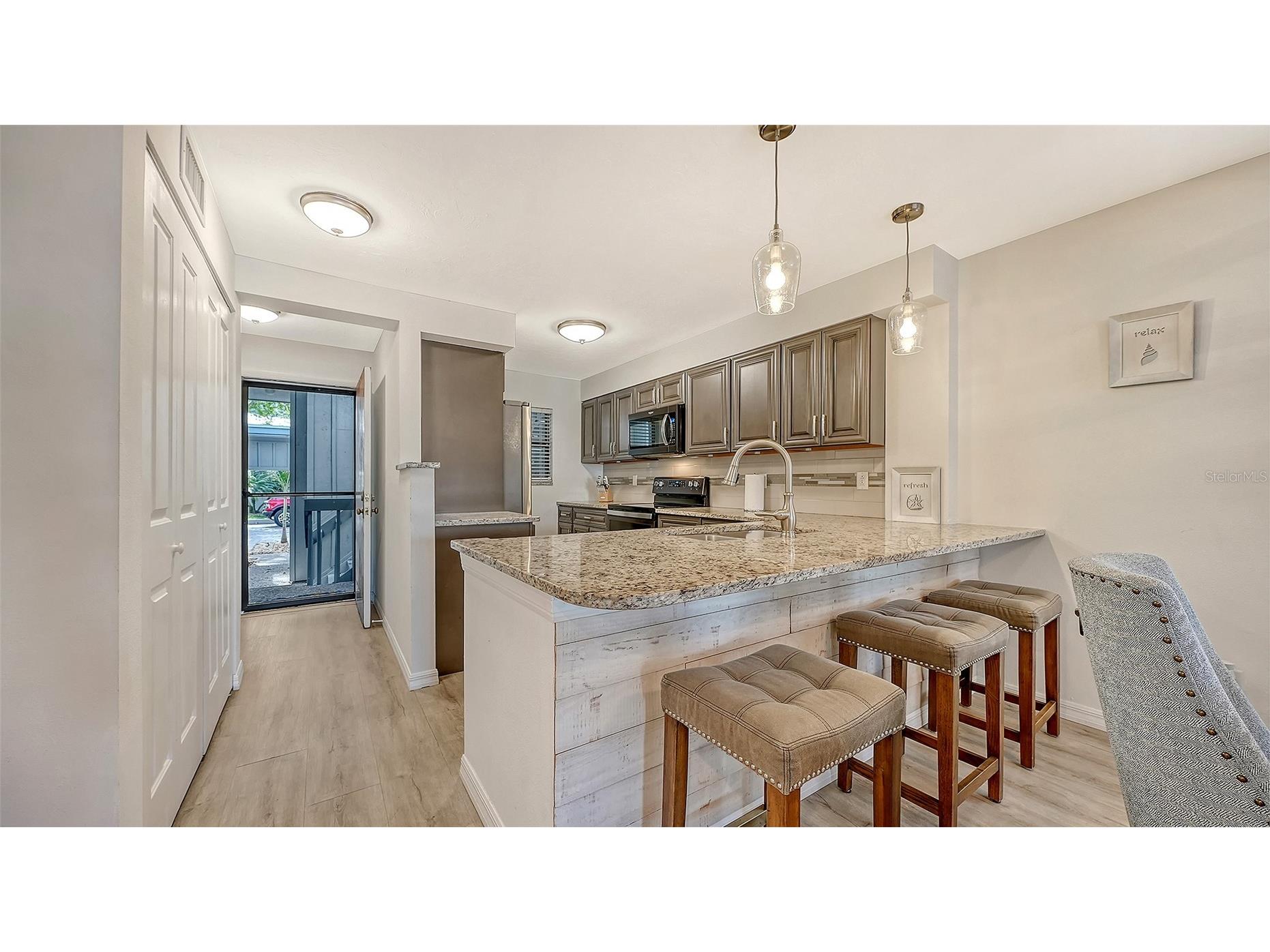 1249 Dockside Place #110 Sarasota FL 34242 A4687526 image15