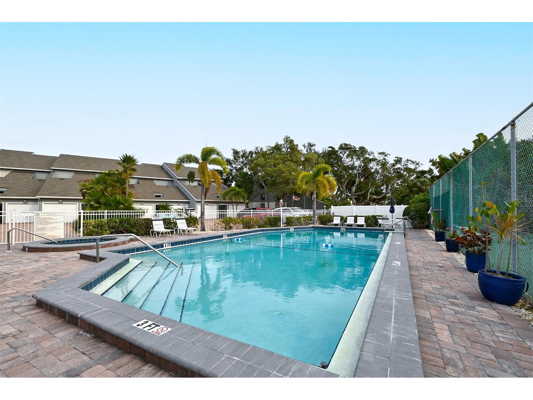 1249 Dockside Place #110 Sarasota FL 34242 A4687526 image34