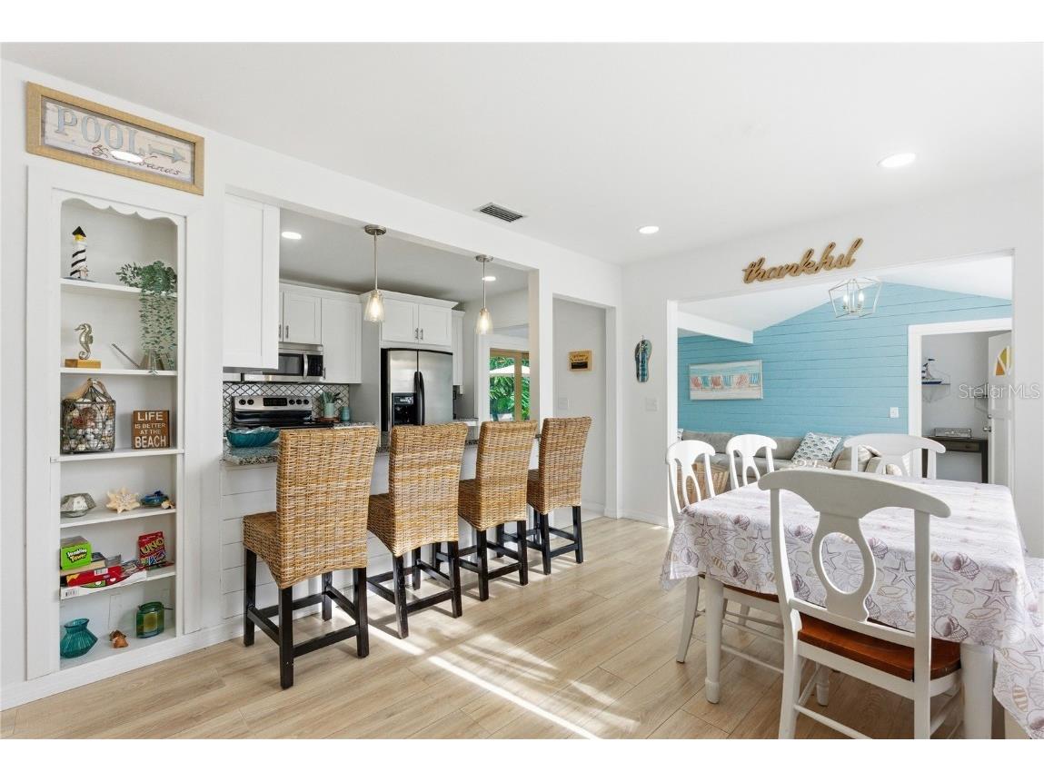 1249 Essex Drive N Saint Petersburg FL 33710 TB8455341 image4