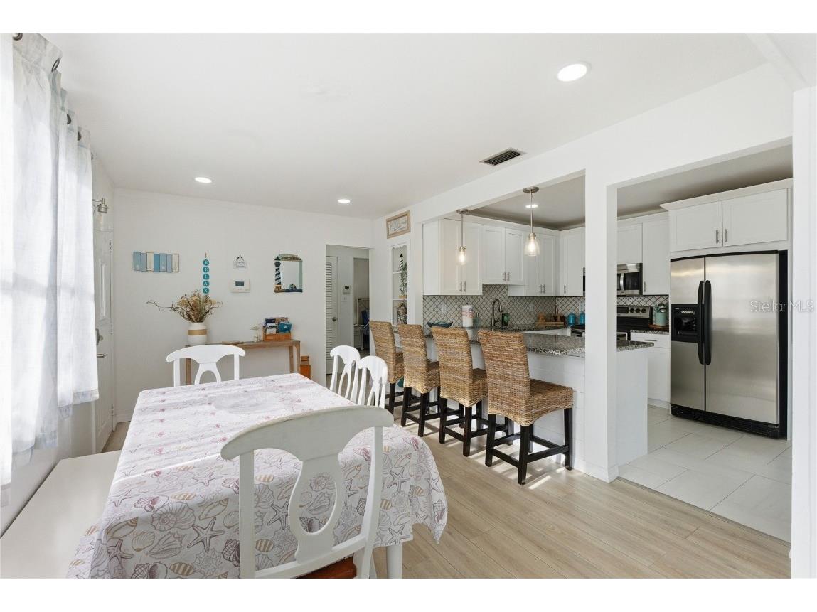 1249 Essex Drive N Saint Petersburg FL 33710 TB8455341 image6