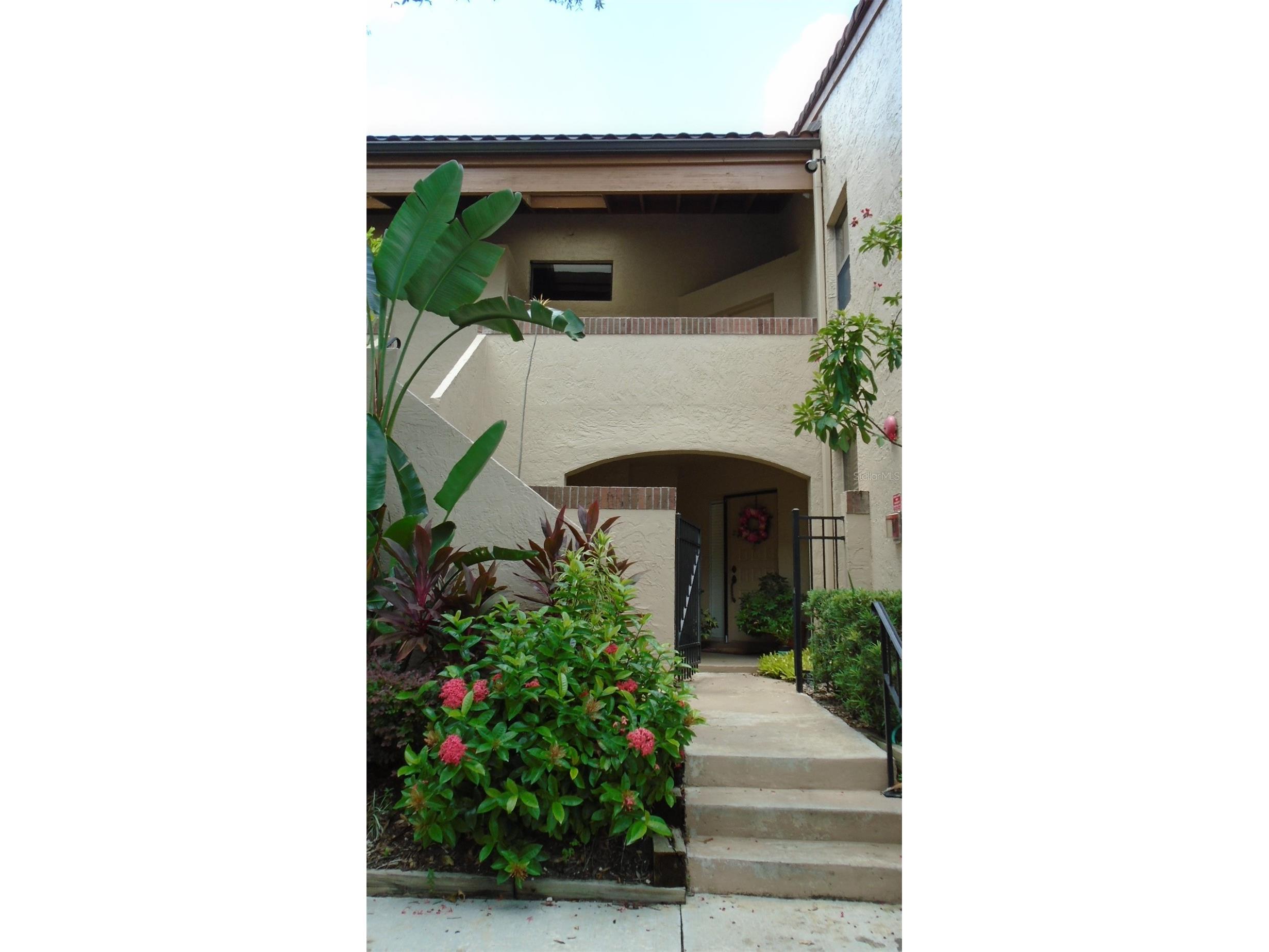 1249 Lake Willisara Circle #26-22 Orlando FL 32806 O6413067 image1