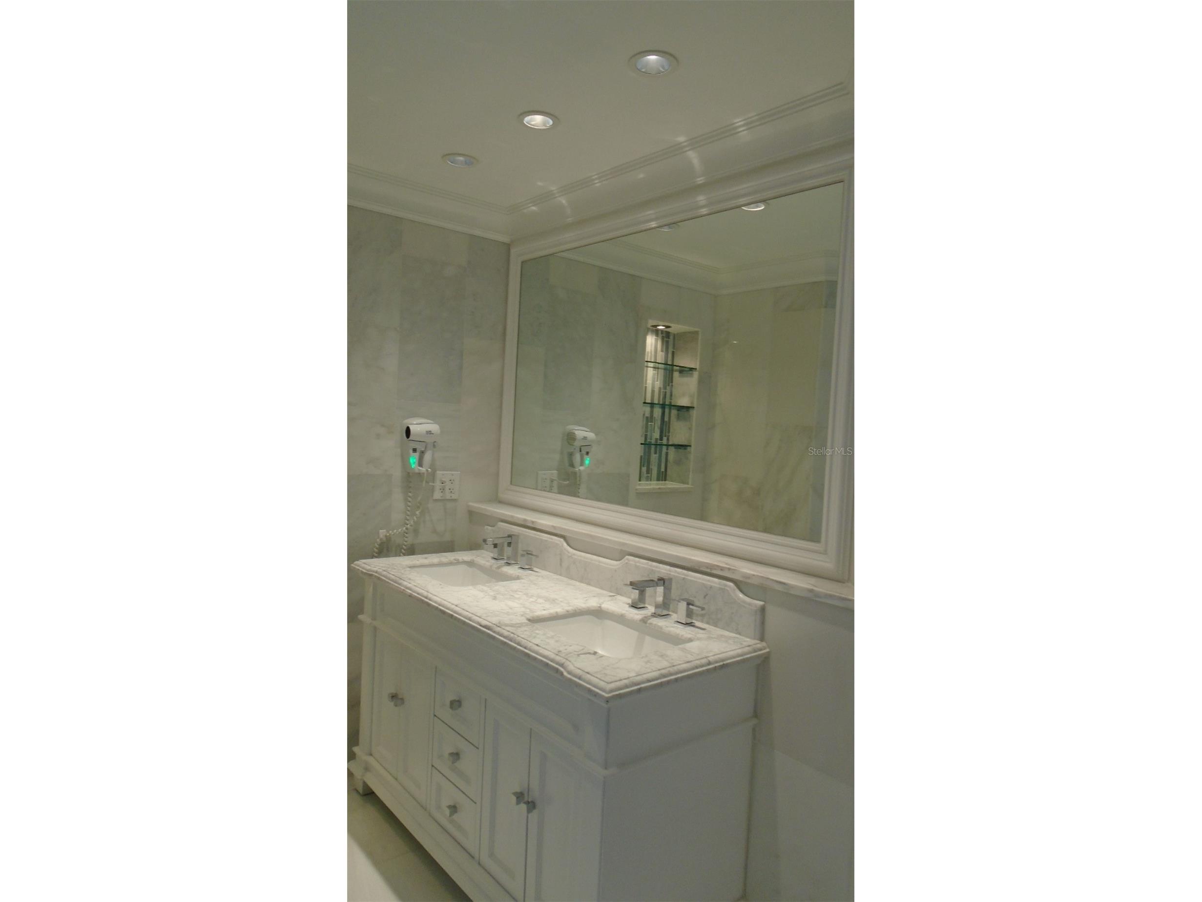 1249 Lake Willisara Circle #26-22 Orlando FL 32806 O6413067 image13
