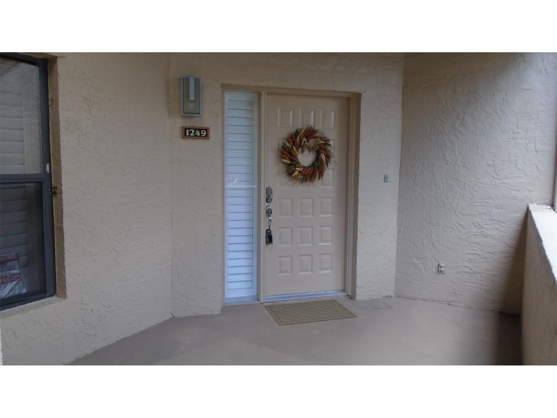 1249 Lake Willisara Circle #26-22 Orlando FL 32806 O6413067 image2