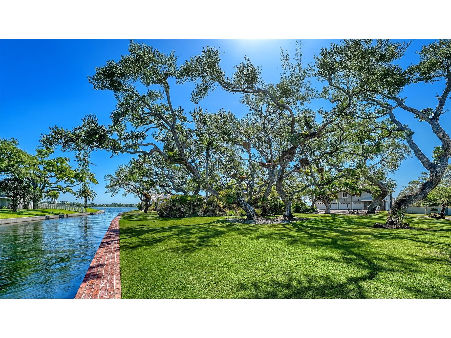 1249 S Basin Lane Sarasota FL 34242 - LITTLE SARASOTA BAY A4690355 image11