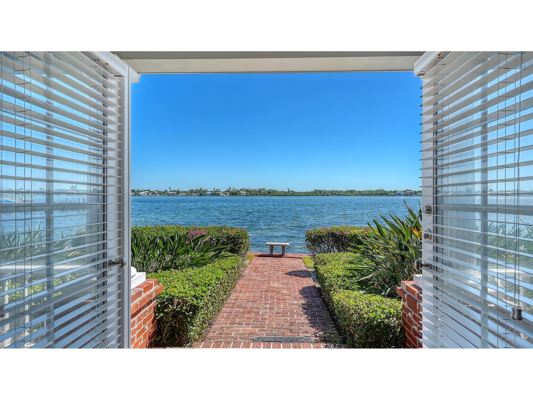 1249 S Basin Lane Sarasota FL 34242 - LITTLE SARASOTA BAY A4690355 image23