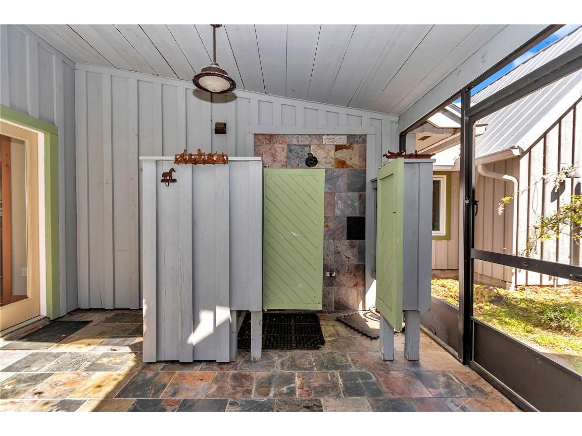 12490 NW Highway 320 Micanopy FL 32667 OM697647 image19