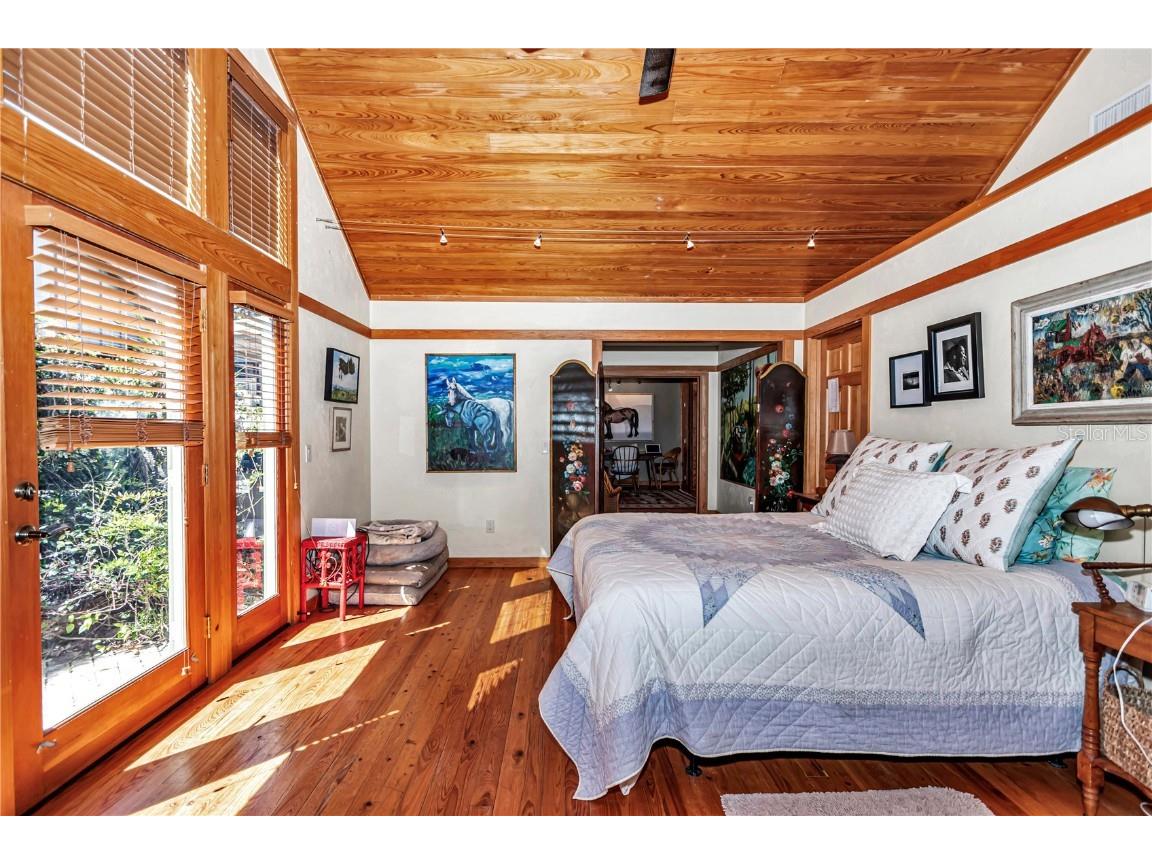 12490 NW Highway 320 Micanopy FL 32667 OM697647 image26