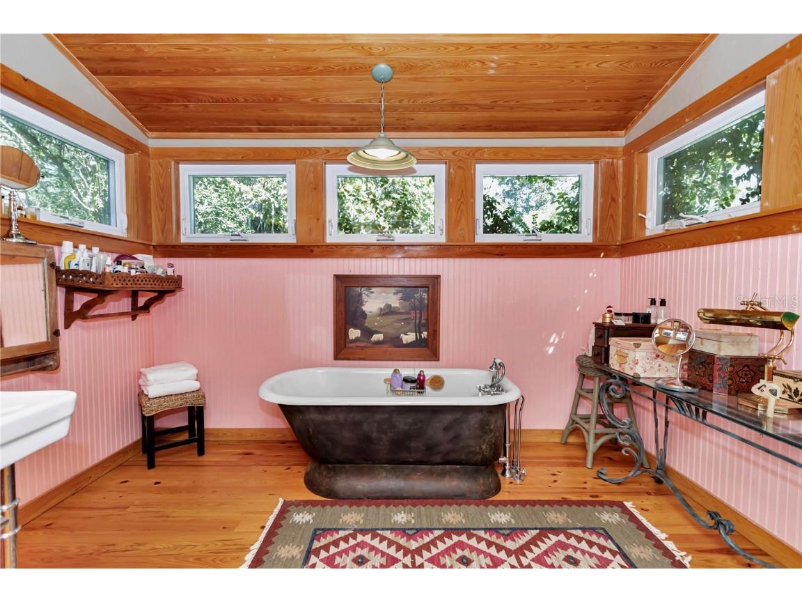 12490 NW Highway 320 Micanopy FL 32667 OM697647 image29