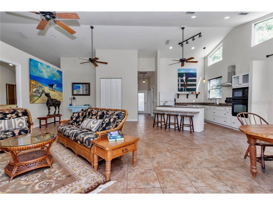 12490 NW Highway 320 Micanopy FL 32667 OM697647 image40