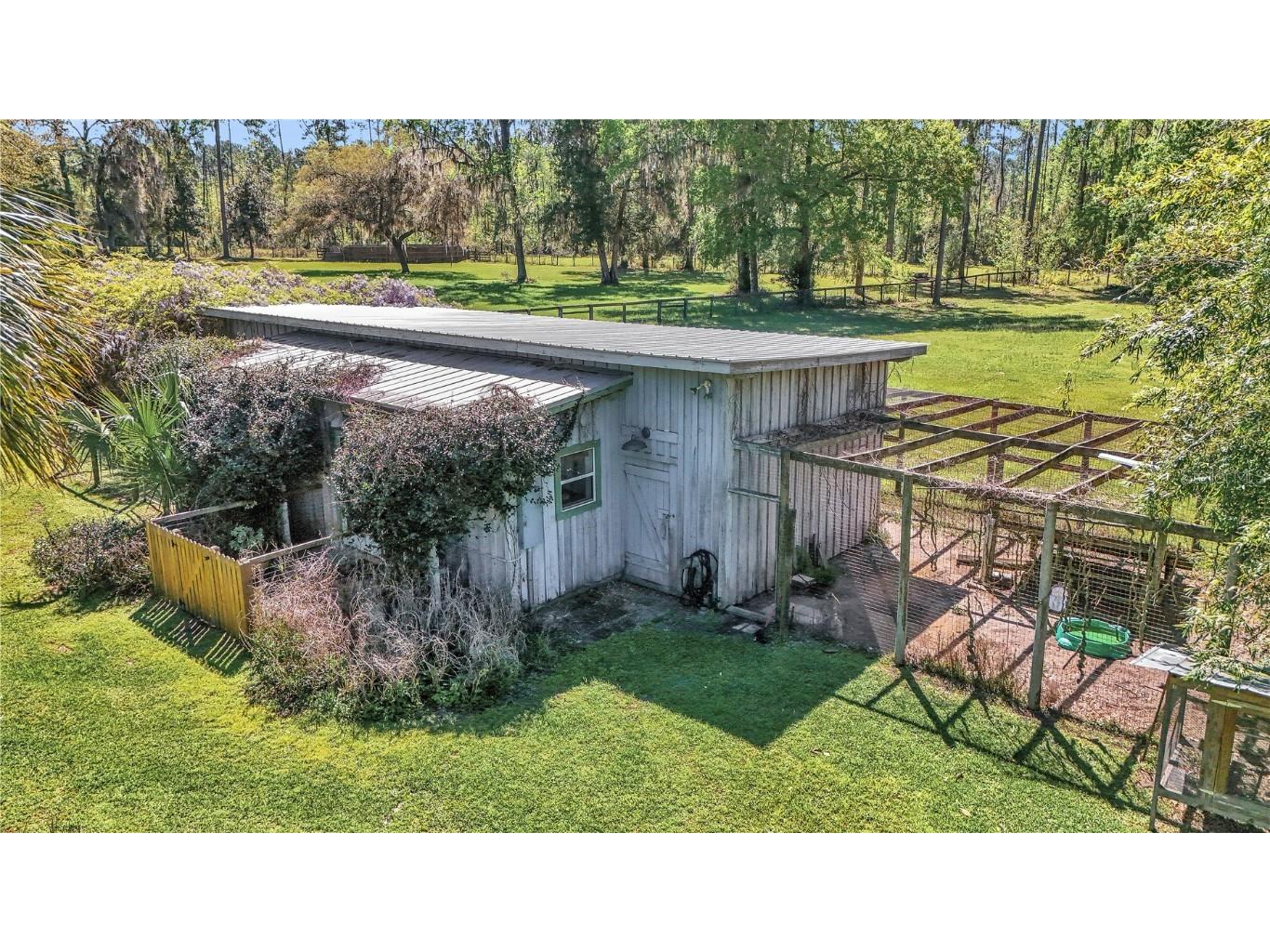 12490 NW Highway 320 Micanopy FL 32667 OM697647 image51