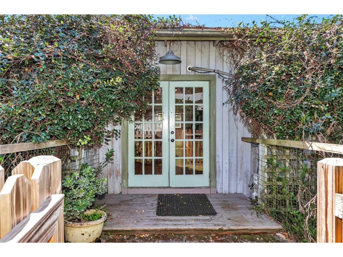 12490 NW Highway 320 Micanopy FL 32667 OM697647 image53