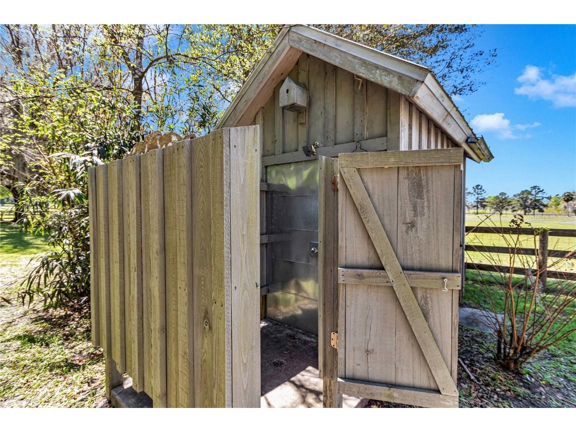 12490 NW Highway 320 Micanopy FL 32667 OM697647 image68