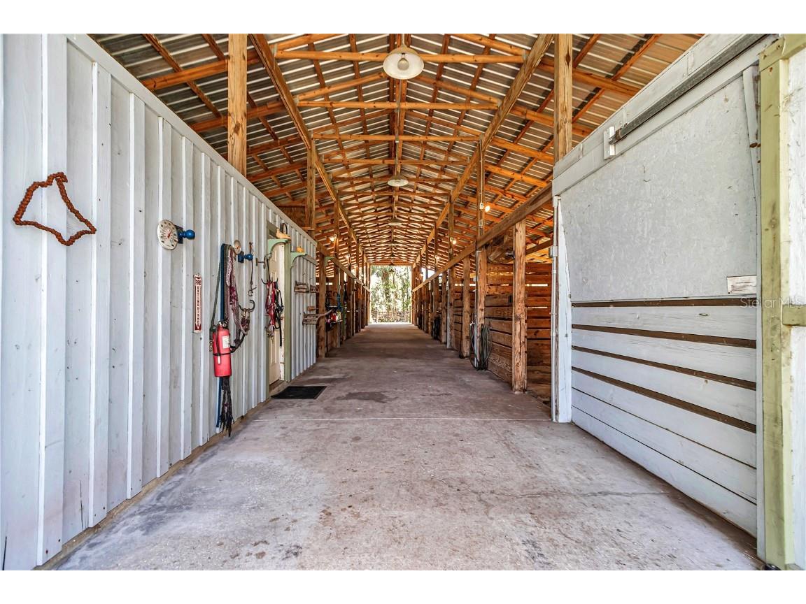 12490 NW Highway 320 Micanopy FL 32667 OM697647 image75