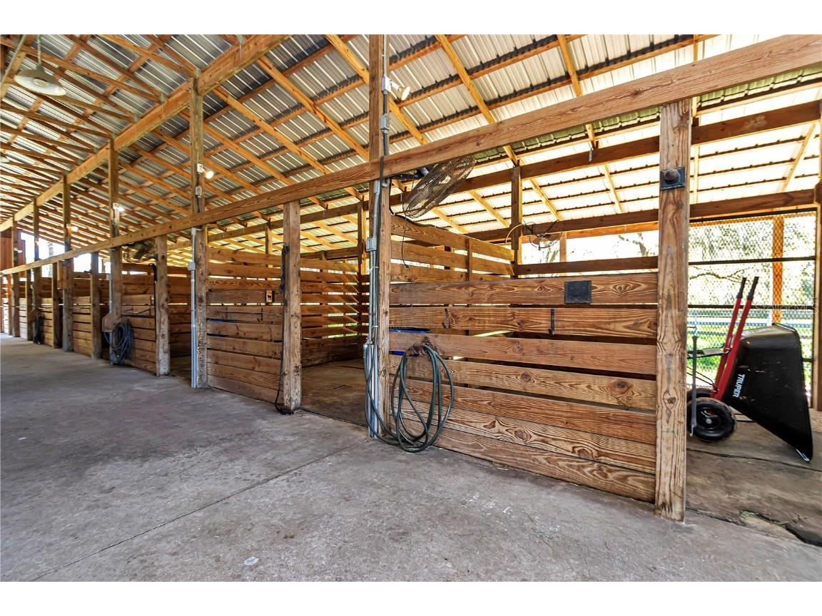 12490 NW Highway 320 Micanopy FL 32667 OM697647 image76