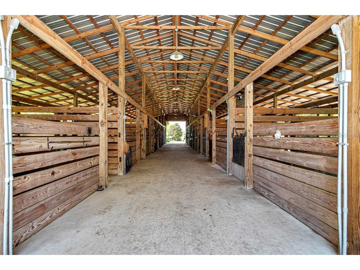 12490 NW Highway 320 Micanopy FL 32667 OM697647 image78