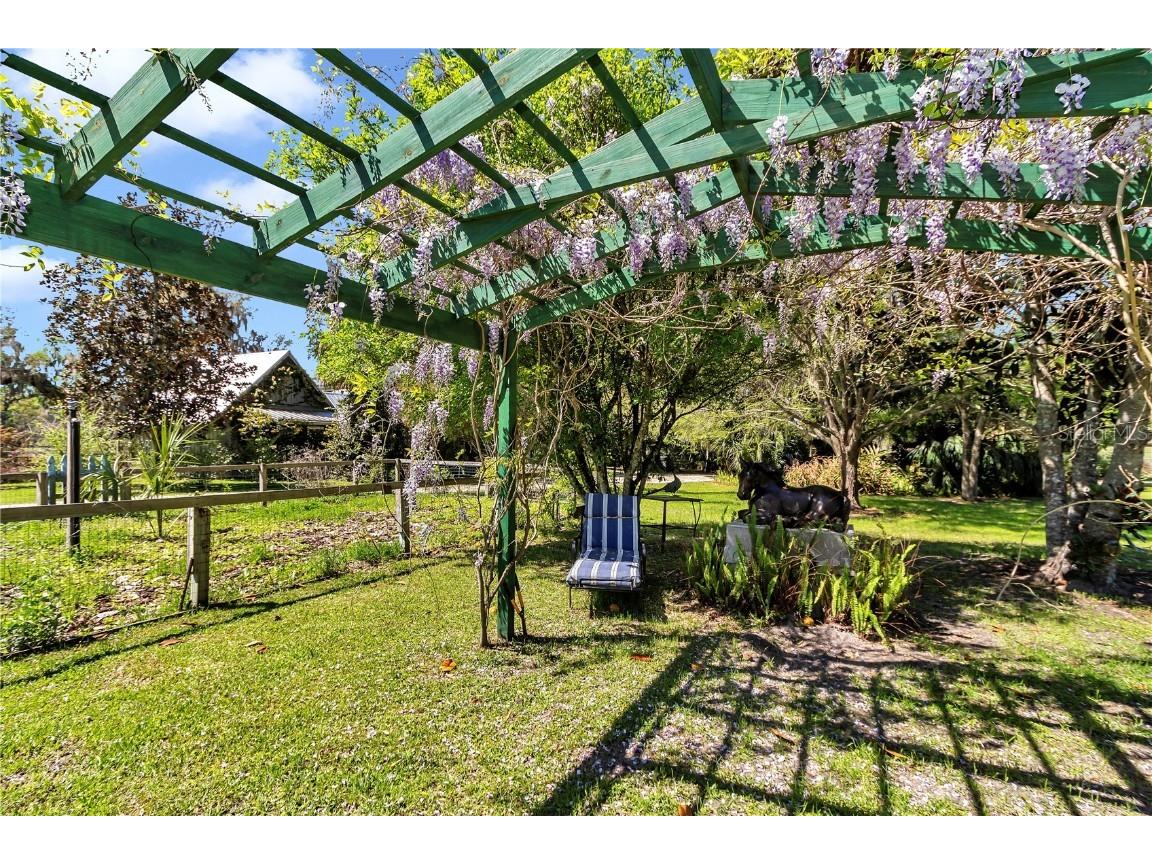 12490 NW Highway 320 Micanopy FL 32667 OM697647 image83