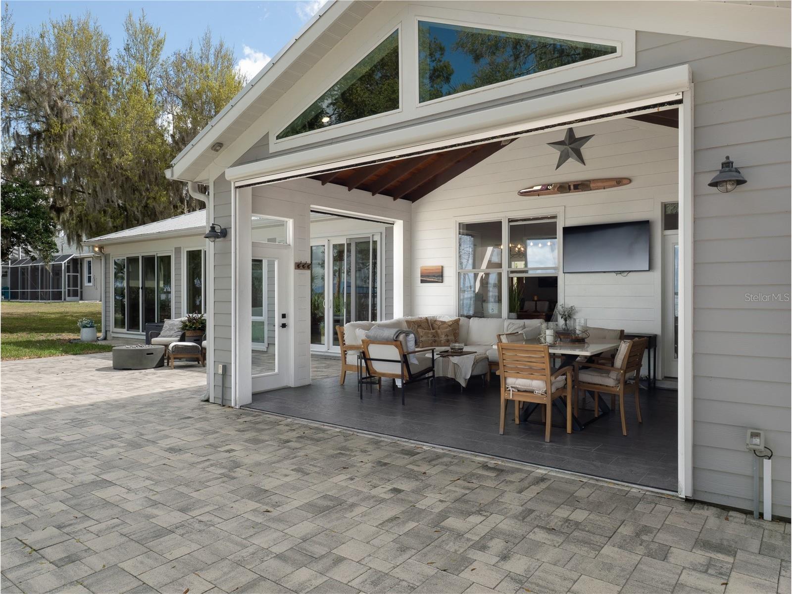 12495 SE Sunset Harbor Road Weirsdale FL 32195 - LAKE WEIR OM723211 image8