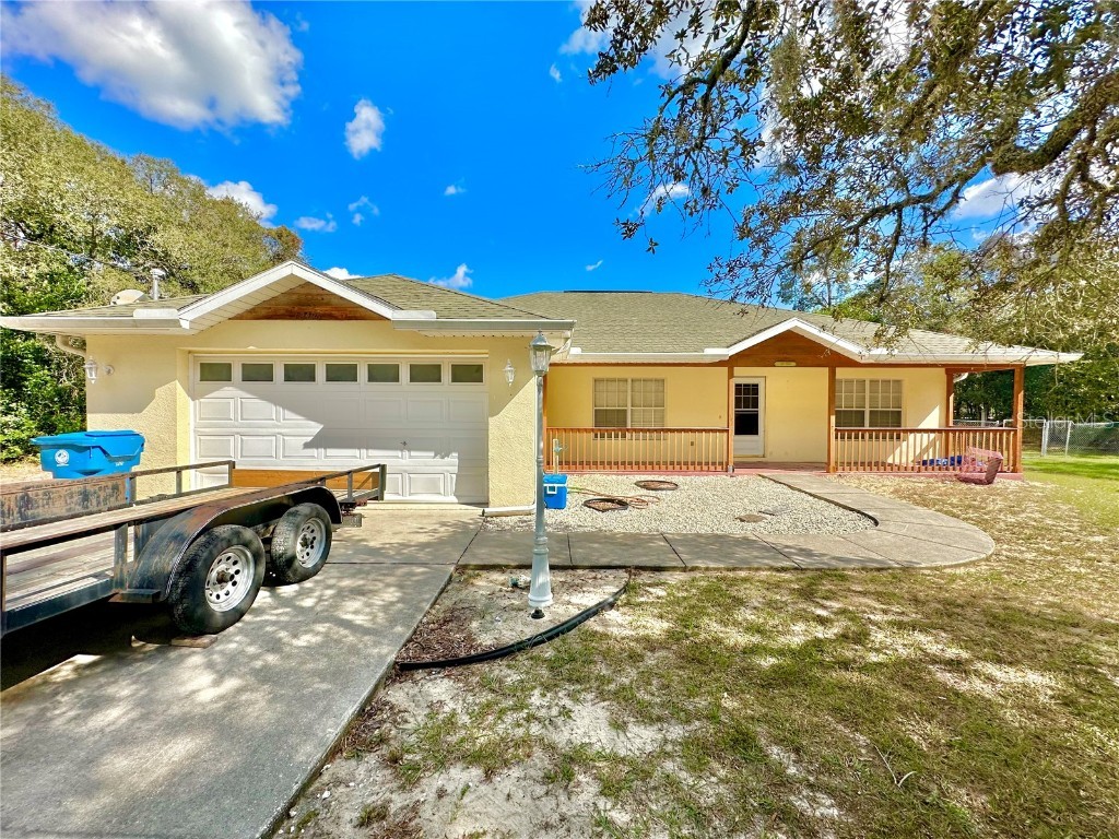 12496 Hooker Road Weeki Wachee FL 34614 W7859555 image1