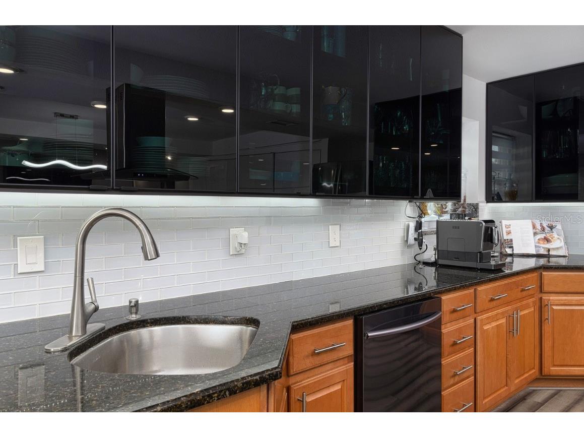 125 110th Avenue #3 Treasure Island FL 33706 - BOCCA CIEGA BAY TB8365253 image8