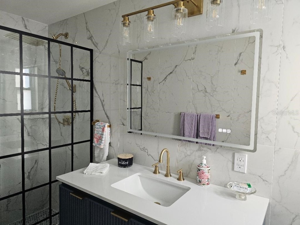 125 110th Avenue #3B Treasure Island FL 33706 TB8448353 image9