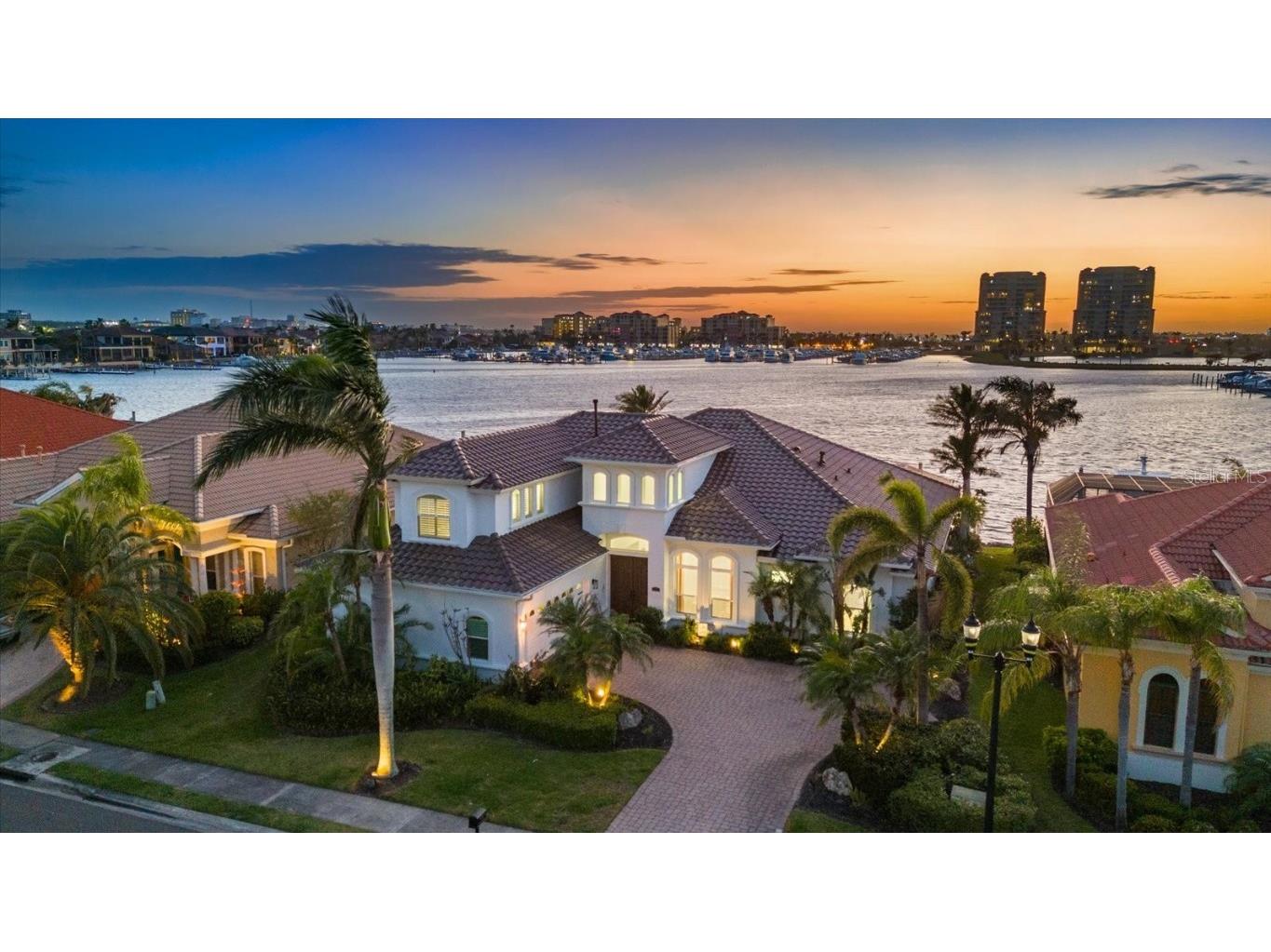 125 12th Avenue E Palmetto FL 34221 - RIVIERA DUNES BASIN A4644968 image1