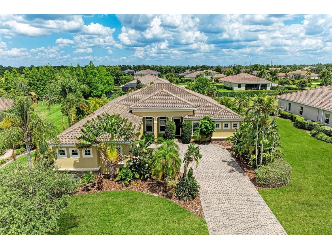 125 167th Boulevard E Bradenton FL 34212 A4609506 image1