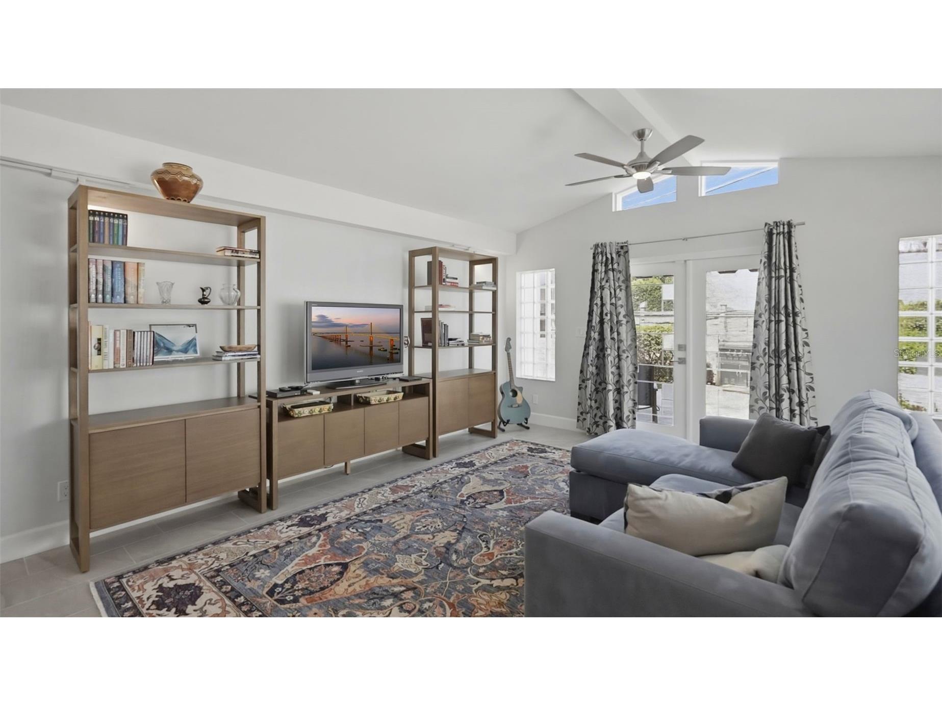 125 23rd Avenue NE Saint Petersburg FL 33704 TB8494869 image11