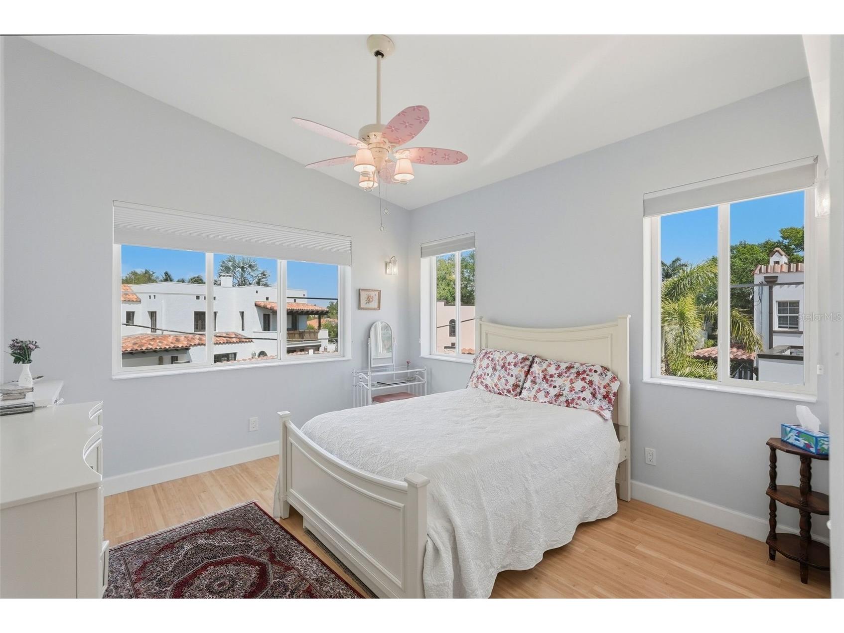 125 23rd Avenue NE Saint Petersburg FL 33704 TB8494869 image25