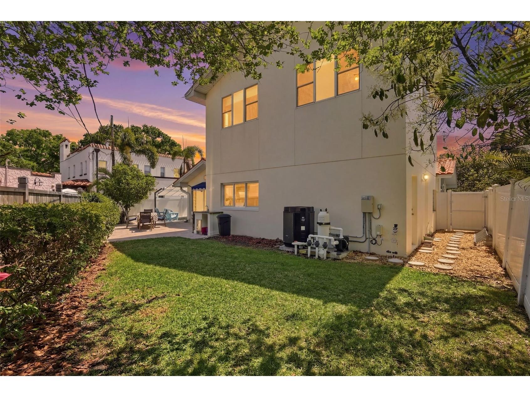 125 23rd Avenue NE Saint Petersburg FL 33704 TB8494869 image41